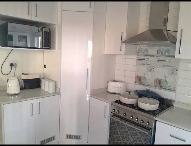 3 BEDROOM HOUSE FOR SALE IN BLUFF
